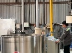 So sánh máy khuấy sơn khí nén và máy khuấy sơn điện: Nên chọn loại nào?