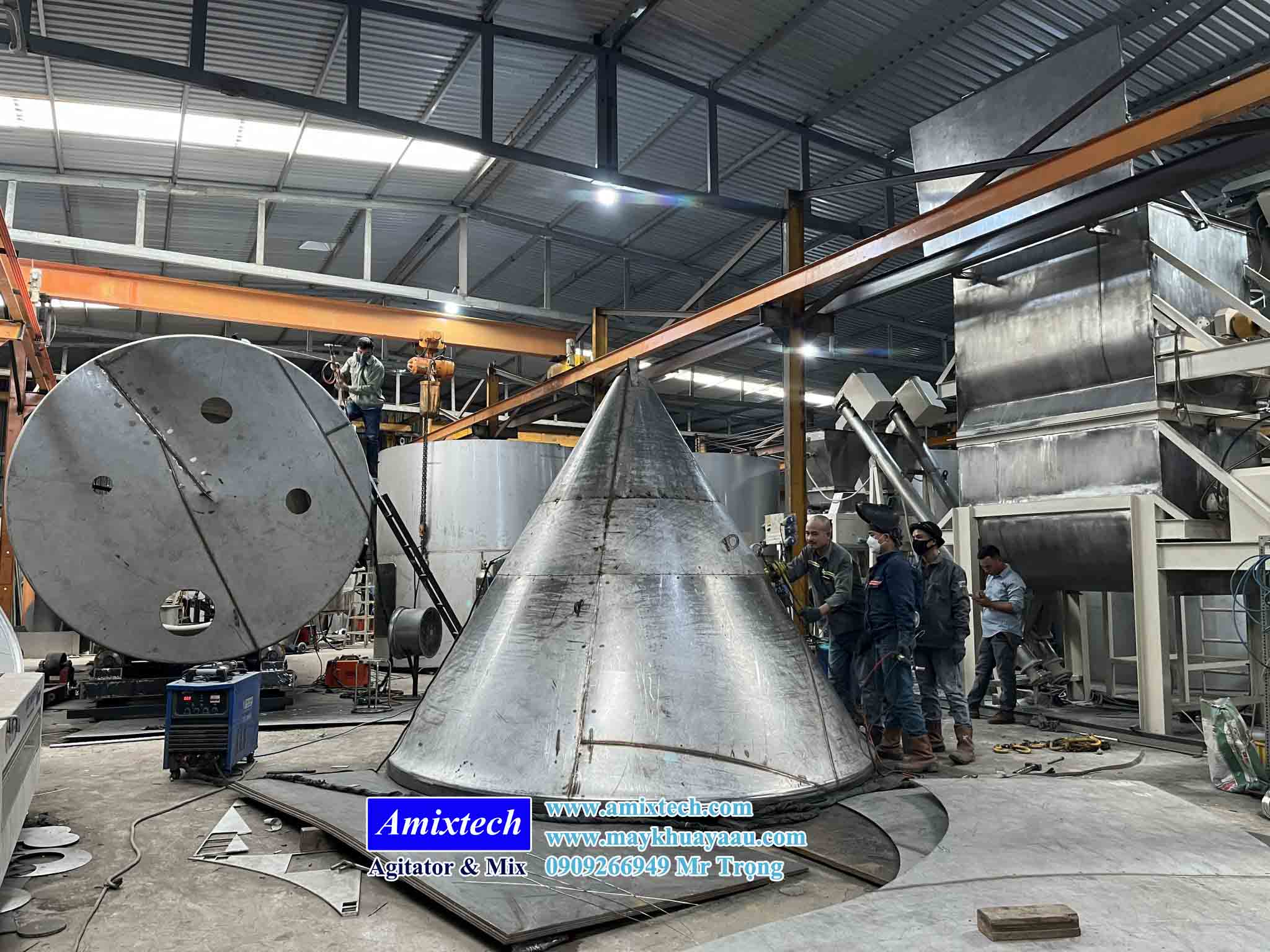 gia công đáy bồn silo chứa