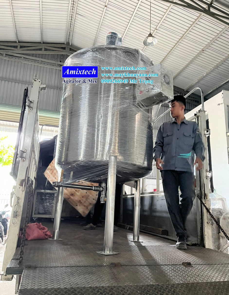 giao hàng bồn khuấy nước rửa chén 1000 lít