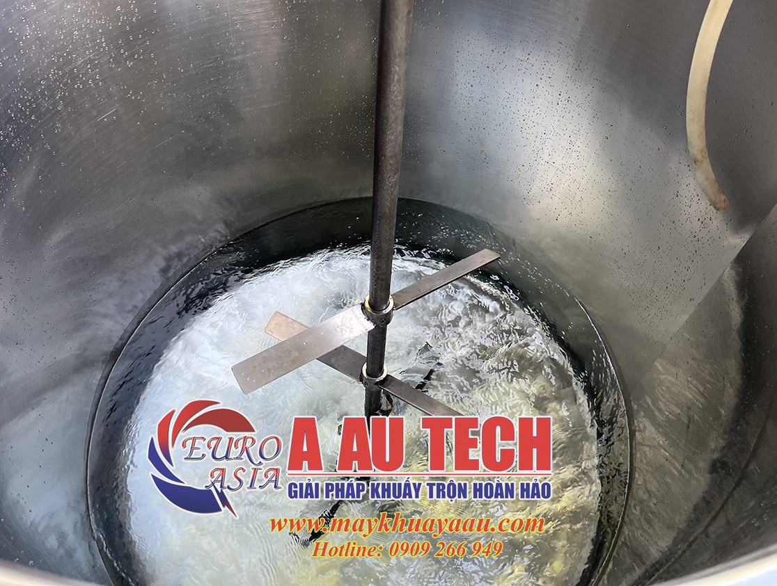 cánh khuấy bồn khuấy công nghiệp 2000 lít