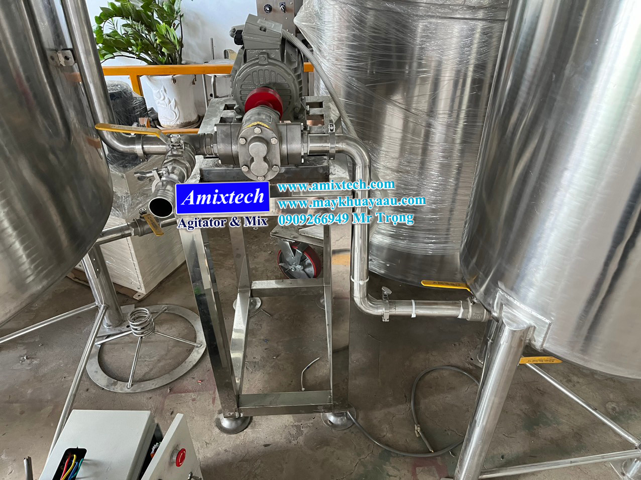 bồn khuấy bơm tuần hoàn