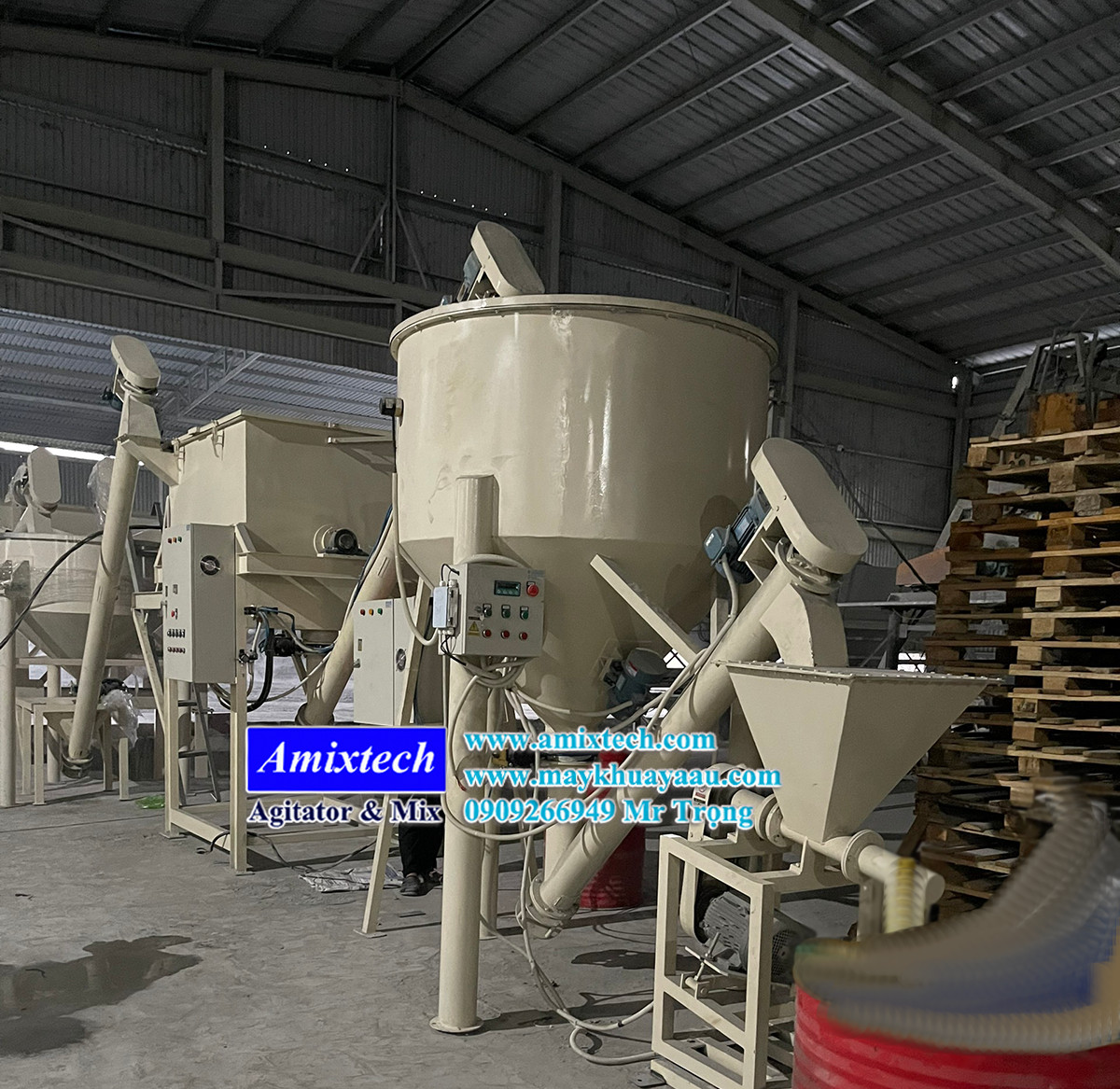 hệ thống máy trộn bột xây dựng kèm silo 1000kg