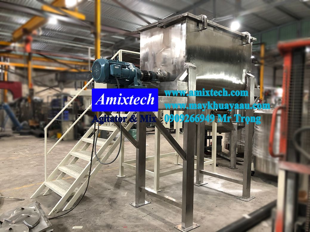 máy trộn bột thủy sản 500kg